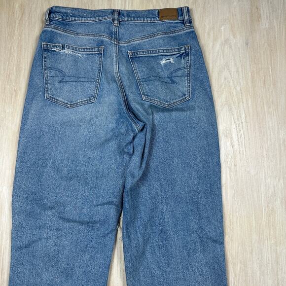 American Eagle Super High Rise Baggy Straight Jeans Light Wash Distressed 8 - Picture 12 of 13
